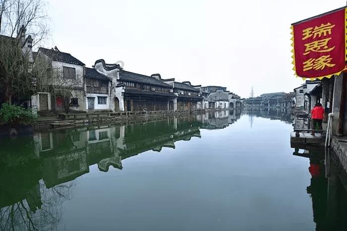 海滩棚屋逃生